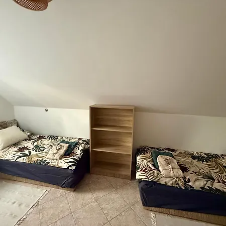 Apartamento Chill&pool Retreat Almádi